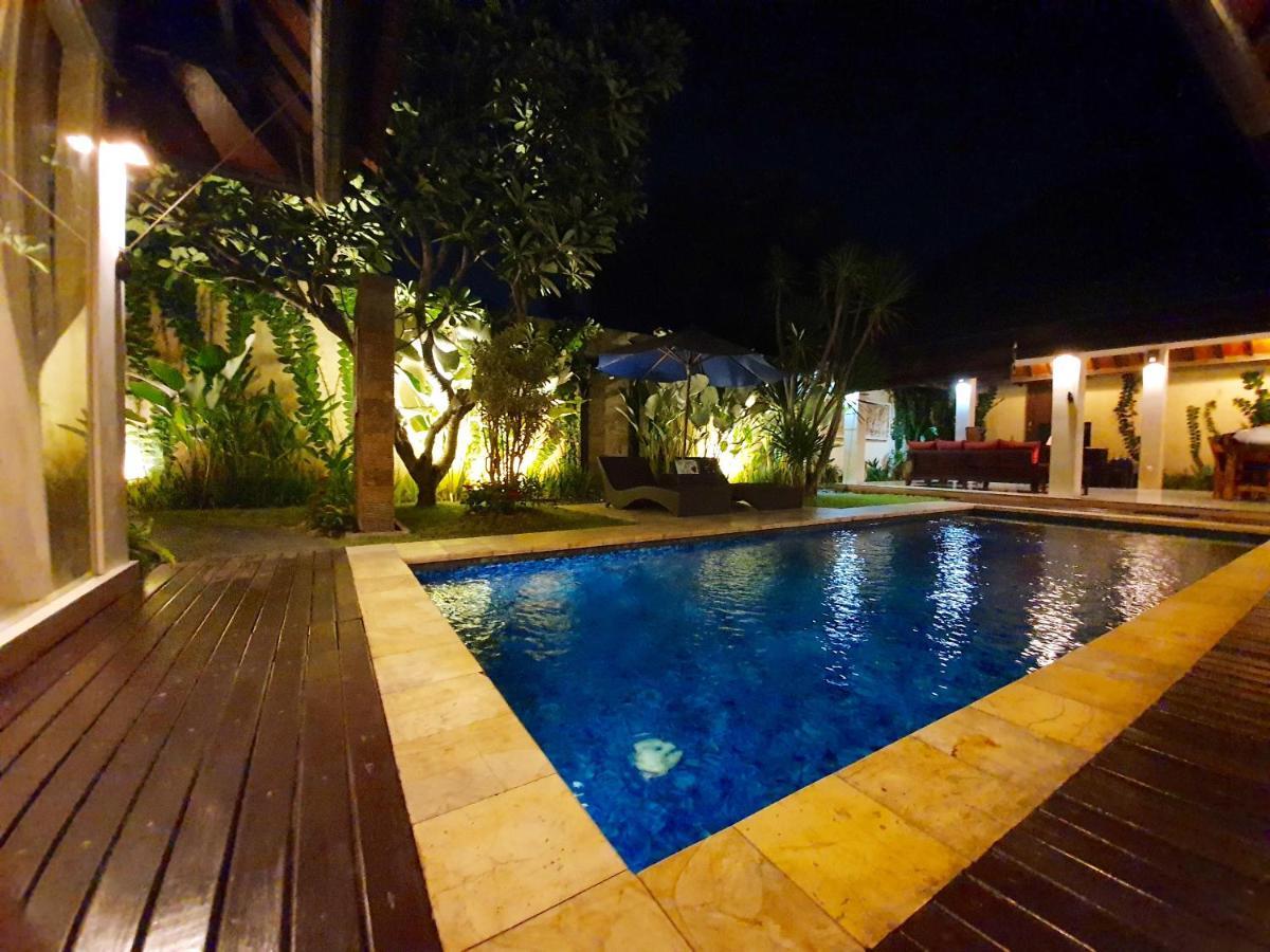 Villa Davenny เซมินยัค ภายนอก รูปภาพ