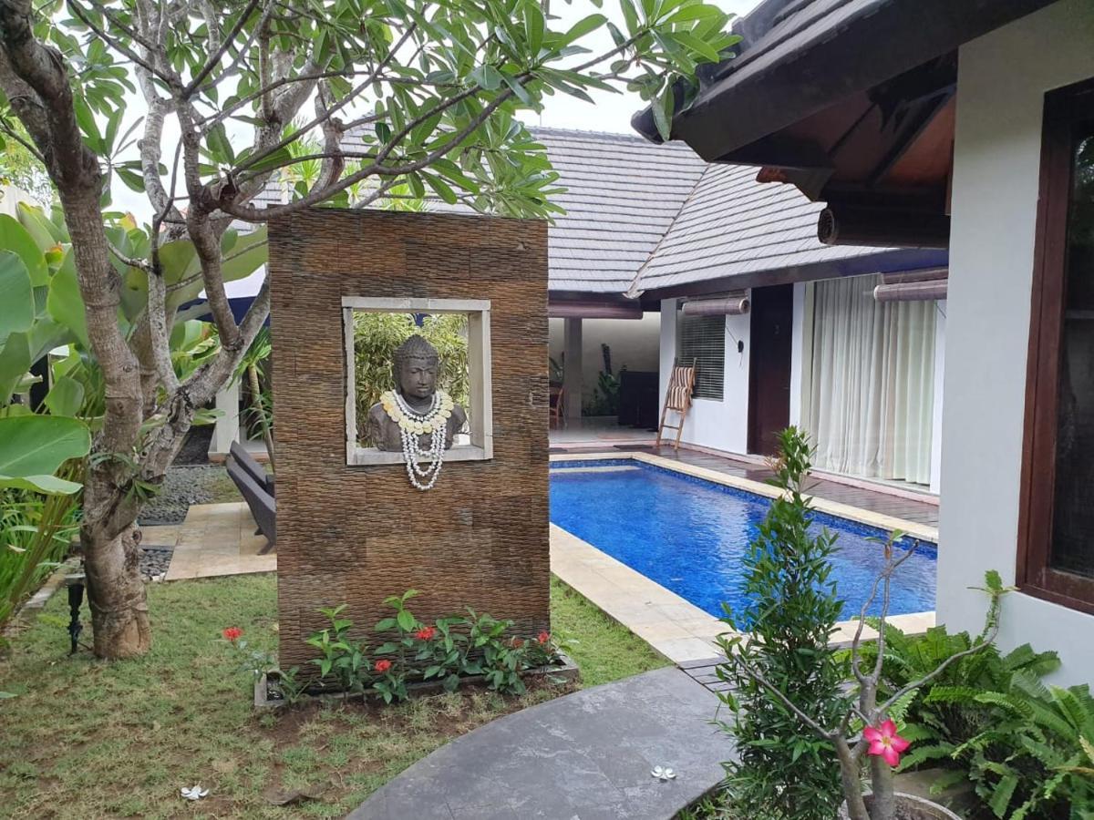 Villa Davenny เซมินยัค ภายนอก รูปภาพ